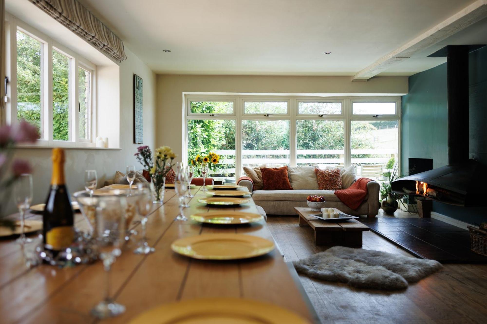 브리스틀 The West Barn Near Bath, Sleeps 24 And 2 Hot Tubs 빌라 외부 사진